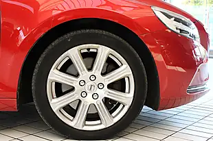 Used 2018 Volvo V40 Inscription Fusion Red - Interior and Exterior details 11