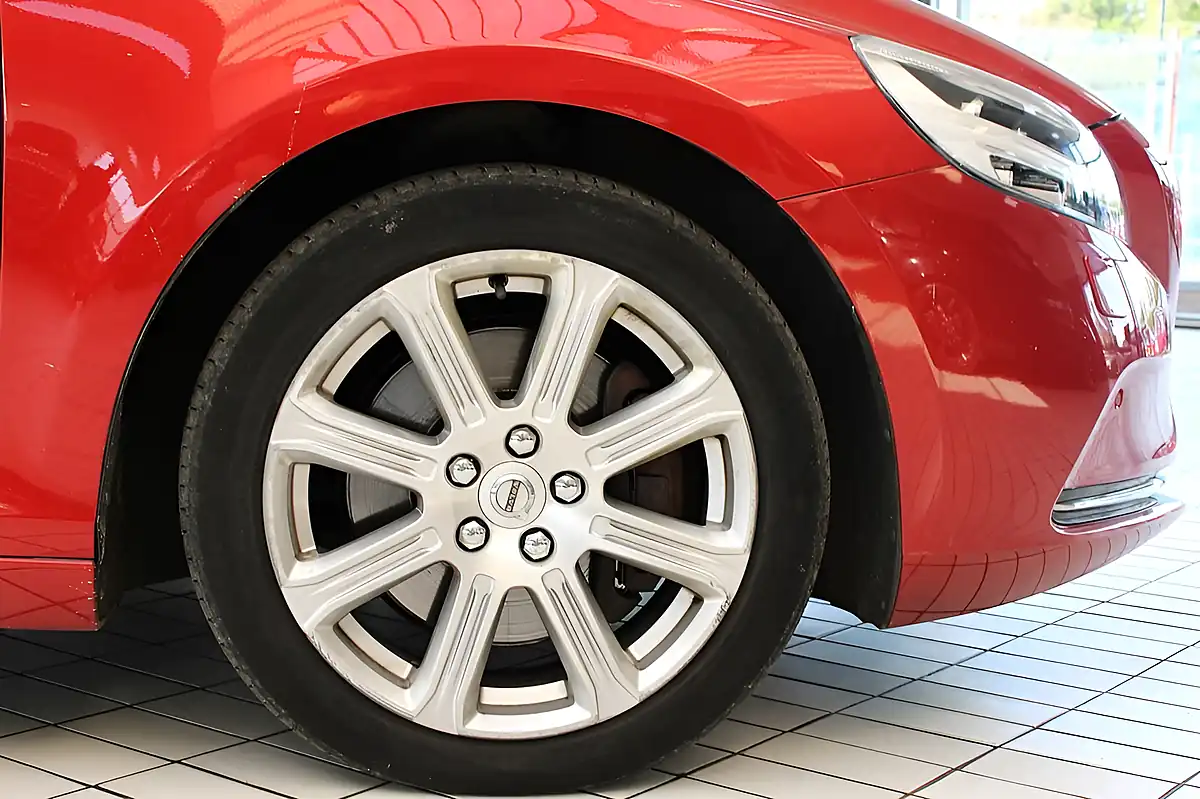 Used 2018 Volvo V40 Inscription Fusion Red - Interior and Exterior details 11