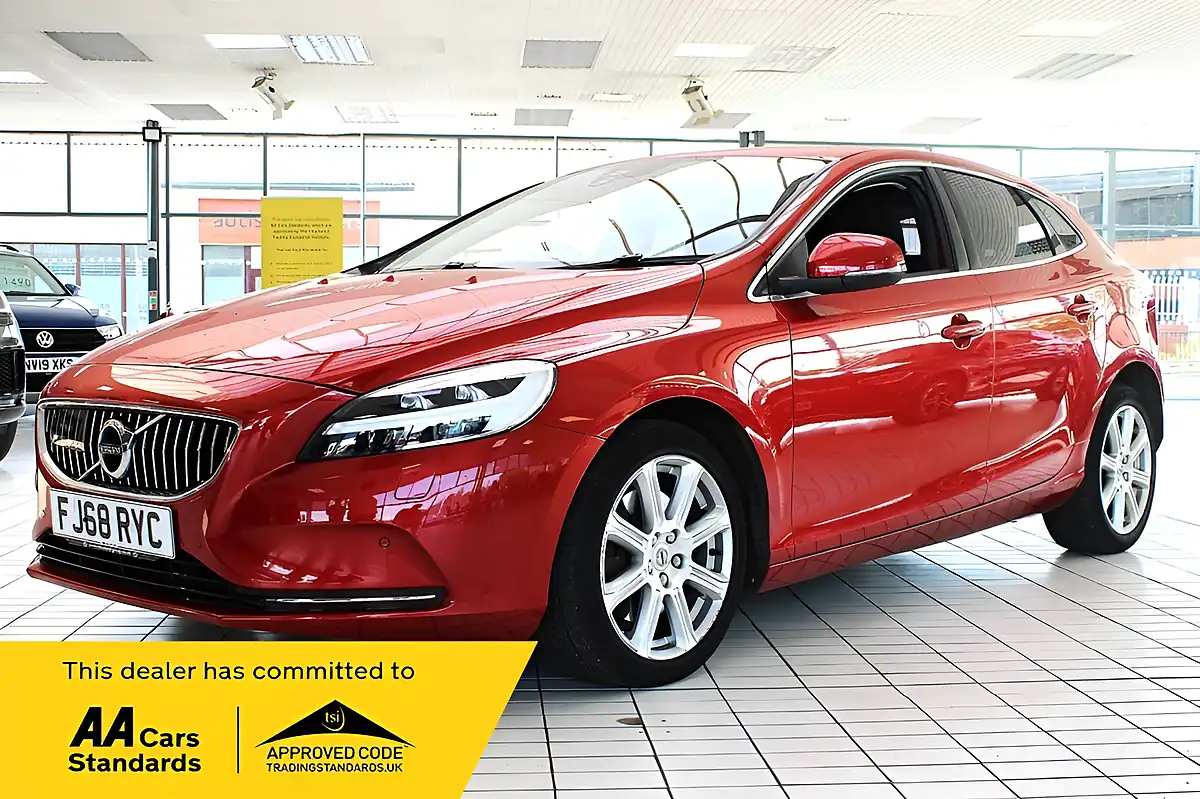 Used 2018 Volvo V40 Inscription Fusion Red - Interior and Exterior details 2