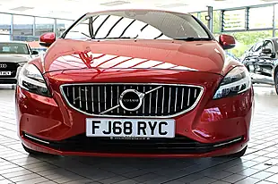Used 2018 Volvo V40 Inscription Fusion Red - Interior and Exterior details 7