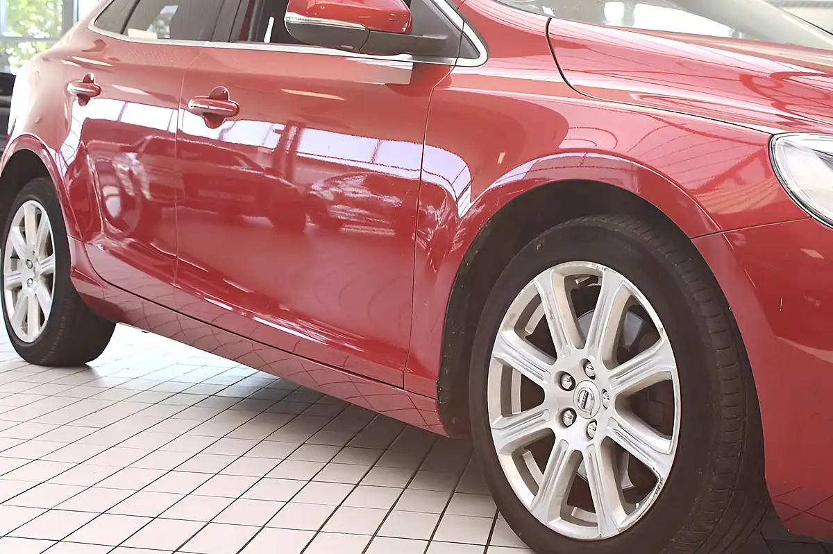 Used 2018 Volvo V40 Inscription Fusion Red - Interior and Exterior details 9