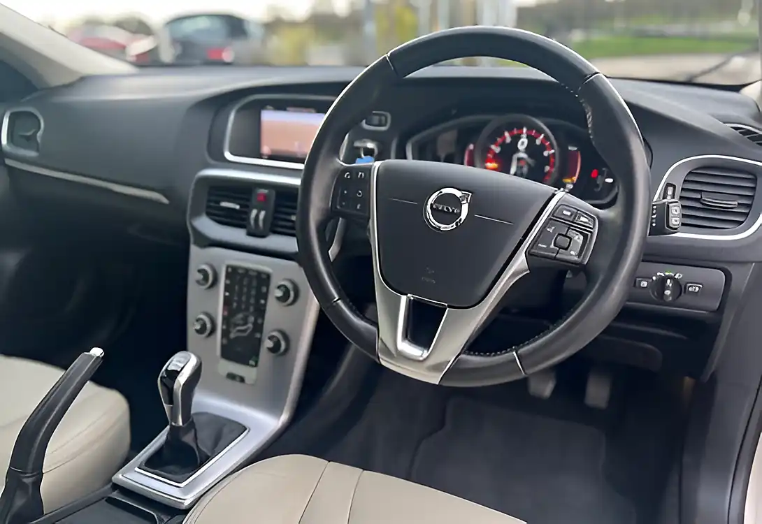 Used 2018 Volvo V40 Inscription Gold - Interior and Exterior details 19