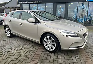 Used 2018 Volvo V40 Inscription Gold - Interior and Exterior details 5