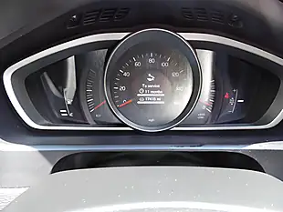 Used 2018 Volvo V40 Momentum Nav Plus Black - Interior and Exterior details 16