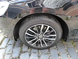 Used 2018 Volvo V40 Momentum Nav Plus Black - Interior and Exterior details 8
