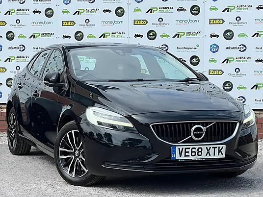 2018 Volvo V40 Momentum Nav Plus D2