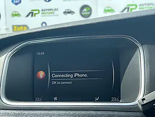 Used 2018 Volvo V40 Momentum Nav Plus Black - Interior and Exterior details 17