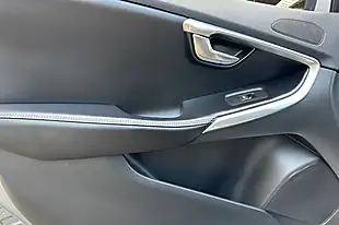 Used 2018 Volvo V40 R-Design Grey - Interior and Exterior details 13