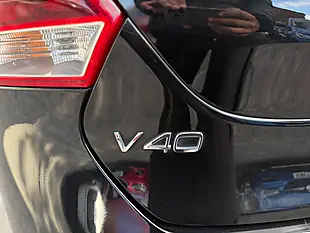 Used 2018 Volvo V40 R-Design Nav Plus Black - Interior and Exterior details 19
