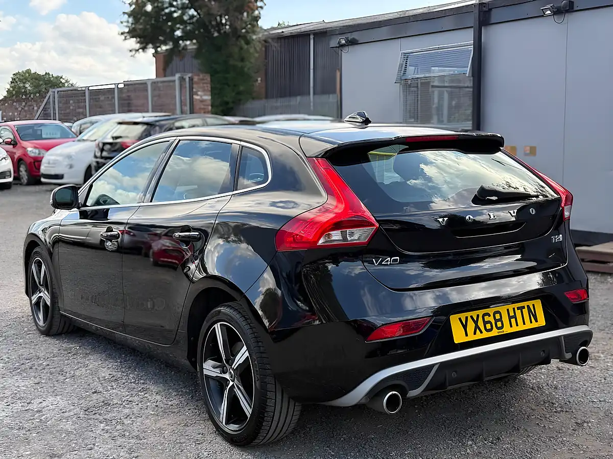 Used 2018 Volvo V40 R-Design Nav Plus Black - Interior and Exterior details 5
