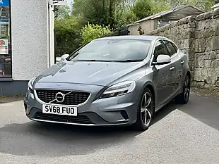 Used 2018 Volvo V40 R-Design Nav Plus Osmium Grey - Interior and Exterior details 11