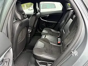 Used 2018 Volvo V40 R-Design Nav Plus Osmium Grey - Interior and Exterior details 19
