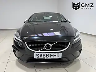 Used 2018 Volvo V40 R-Design Onyx Black - Interior and Exterior details 2