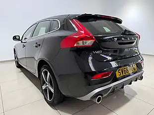 Used 2018 Volvo V40 R-Design Onyx Black - Interior and Exterior details 8