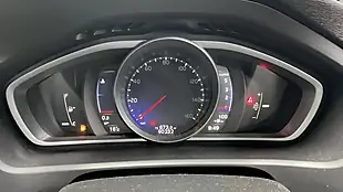 Used 2018 Volvo V40 R-Design Pro Blue - Interior and Exterior details 12