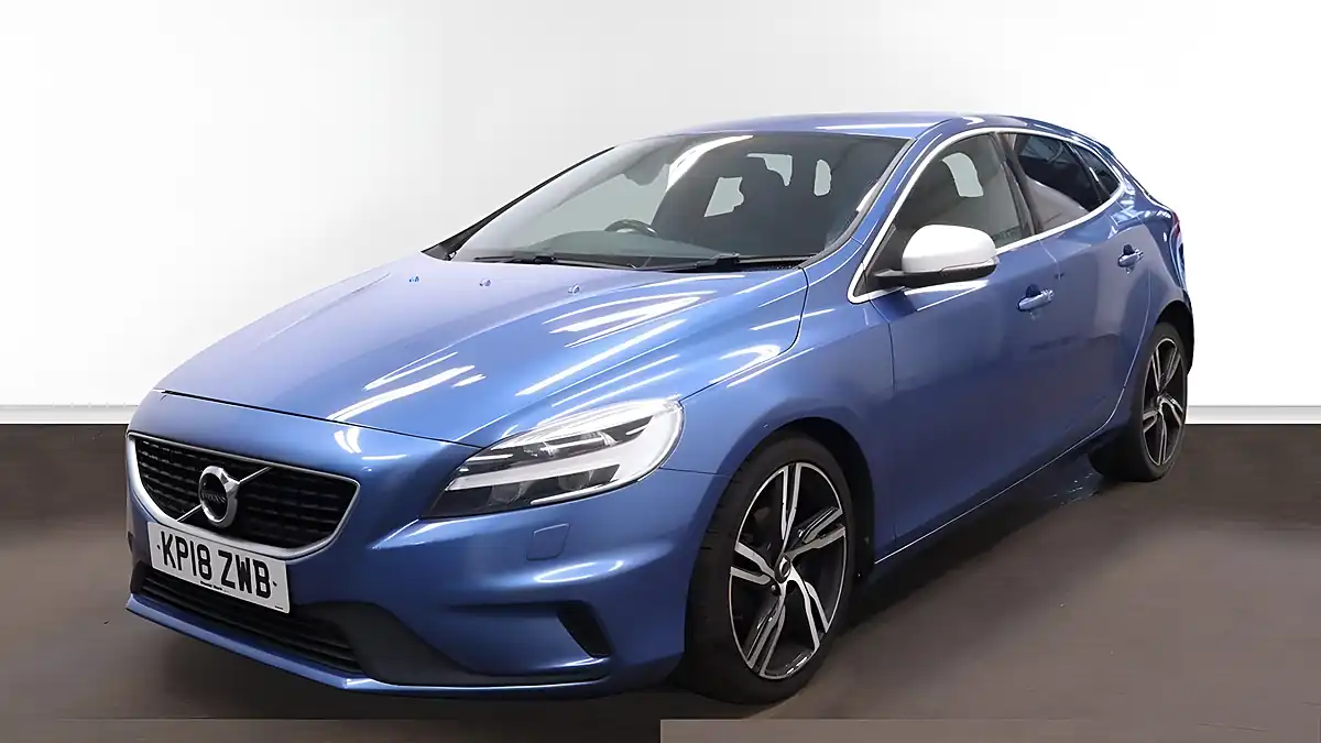 Used 2018 Volvo V40 R-Design Pro Blue - Interior and Exterior details 2