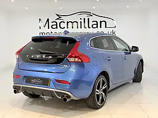 Used 2018 Volvo V40 R-Design Pro Blue - Interior and Exterior details 13