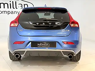 Used 2018 Volvo V40 R-Design Pro Blue - Interior and Exterior details 15