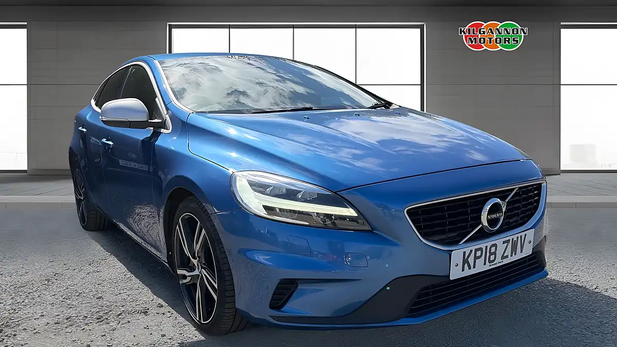 Used 2018 Volvo V40 R-Design Pro Blue - Front View