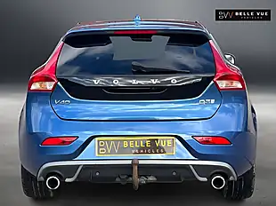 Used 2018 Volvo V40 R-Design Pro Bursting Blue - Interior and Exterior details 4