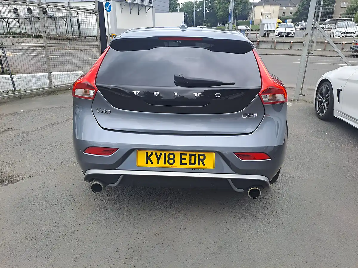 Used 2018 Volvo V40 R-Design Pro Grey - Interior and Exterior details 14