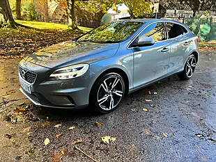 Used 2018 Volvo V40 R-Design Pro Grey - Interior and Exterior details 10