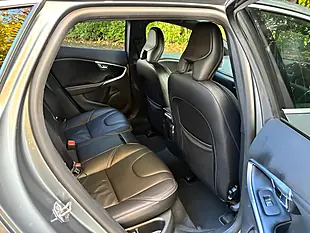 Used 2018 Volvo V40 R-Design Pro Grey - Interior and Exterior details 14
