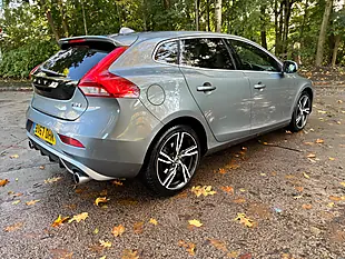 Used 2018 Volvo V40 R-Design Pro Grey - Interior and Exterior details 5