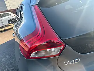 Used 2018 Volvo V40 R-Design Pro Osmium Grey - Interior and Exterior details 17