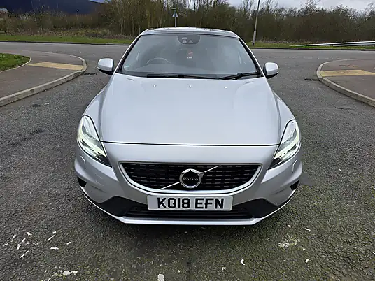 2018 Volvo V40 R-Design Pro D3