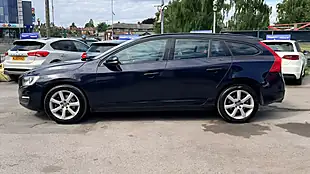 Used 2018 Volvo V60 Business Edition Lux Blue - Interior and Exterior details 6