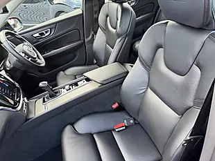 Used 2018 Volvo V60 Inscription Black - Interior and Exterior details 14