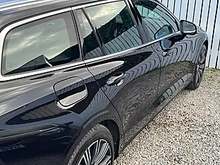 Used 2018 Volvo V60 Inscription Black - Interior and Exterior details 9