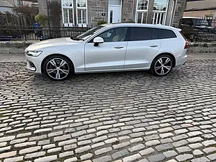 Used 2018 Volvo V60 Inscription Pro Birch Gold - Interior and Exterior details 11