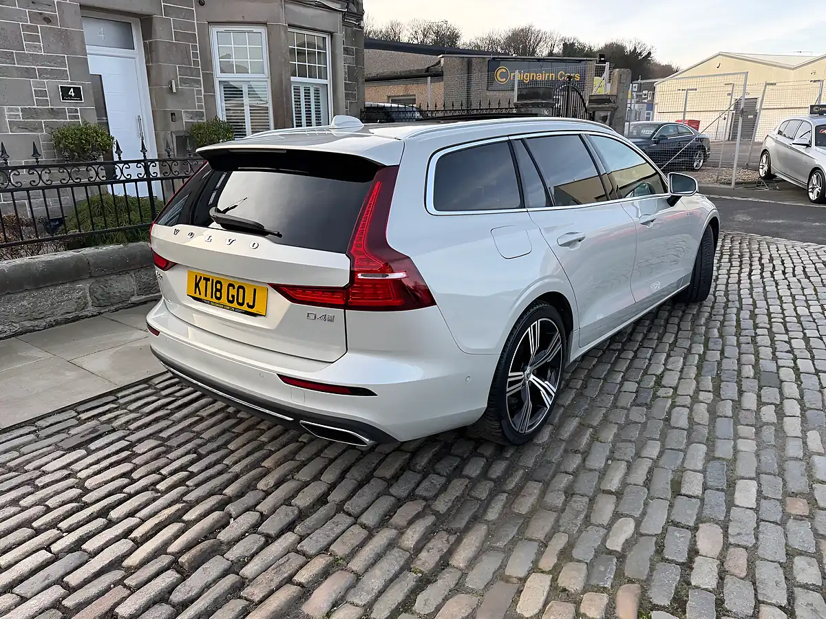 Used 2018 Volvo V60 Inscription Pro Birch Gold - Interior and Exterior details 18