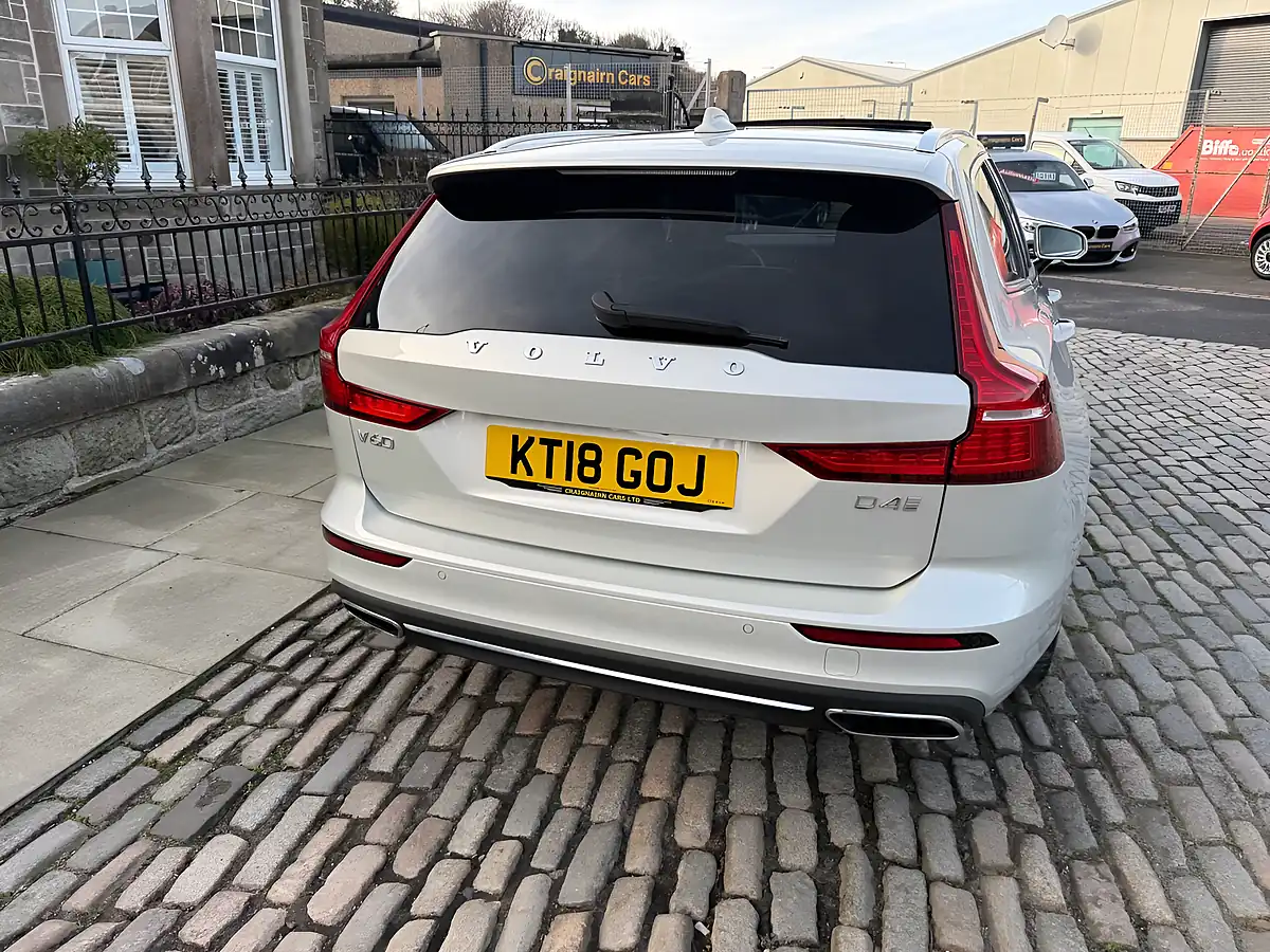 Used 2018 Volvo V60 Inscription Pro Birch Gold - Interior and Exterior details 19
