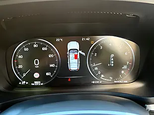 Used 2018 Volvo V60 Inscription Pro Silver - Interior and Exterior details 19