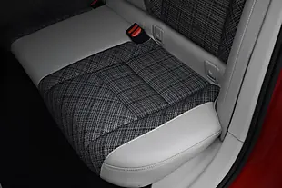 Used 2018 Volvo V60 Momentum Fusion Red - Interior and Exterior details 14