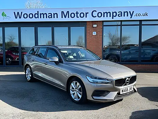 2018 Volvo V60 Momentum D4