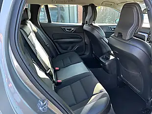 Used 2018 Volvo V60 Momentum Pebble Grey - Interior and Exterior details 12