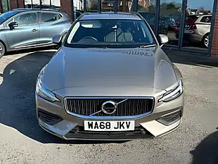 Used 2018 Volvo V60 Momentum Pebble Grey - Interior and Exterior details 2