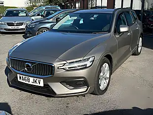 Used 2018 Volvo V60 Momentum Pebble Grey - Interior and Exterior details 3