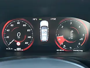 Used 2018 Volvo V60 Momentum Pro Red - Interior and Exterior details 13