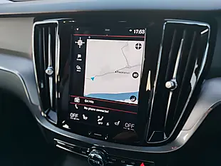 Used 2018 Volvo V60 Momentum Pro Red - Interior and Exterior details 14