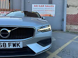 Used 2018 Volvo V60 Momentum Silver - Interior and Exterior details 12