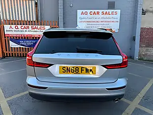Used 2018 Volvo V60 Momentum Silver - Interior and Exterior details 6