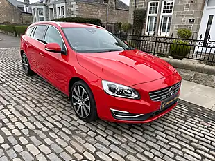 Used 2018 Volvo V60 Se Lux Nav Passion Red - Interior and Exterior details 11