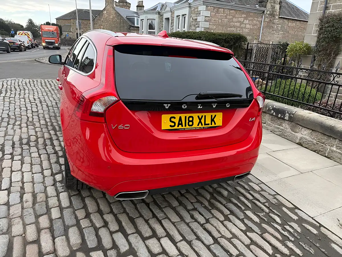 Used 2018 Volvo V60 Se Lux Nav Passion Red - Interior and Exterior details 12