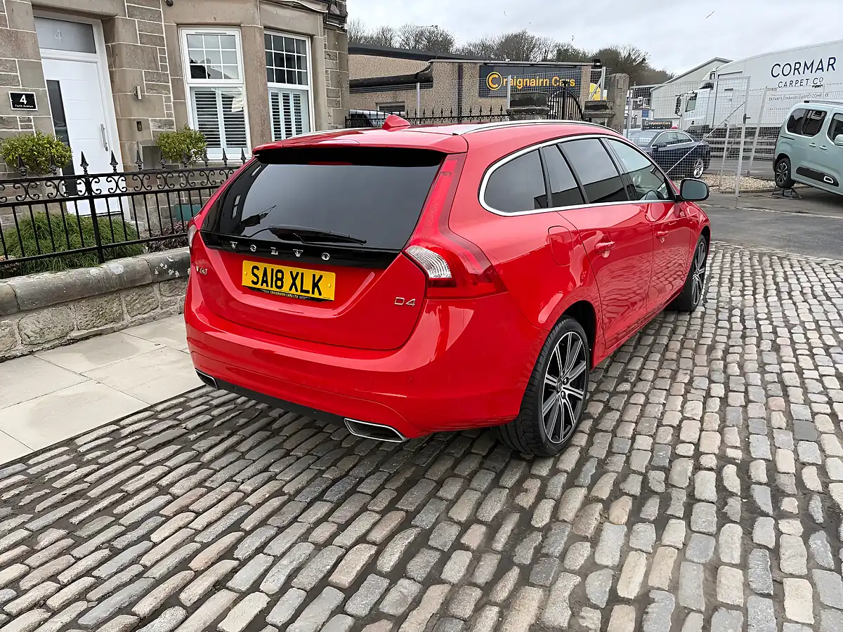 Used 2018 Volvo V60 Se Lux Nav Passion Red - Interior and Exterior details 15