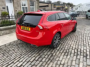 Used 2018 Volvo V60 Se Lux Nav Passion Red - Interior and Exterior details 9